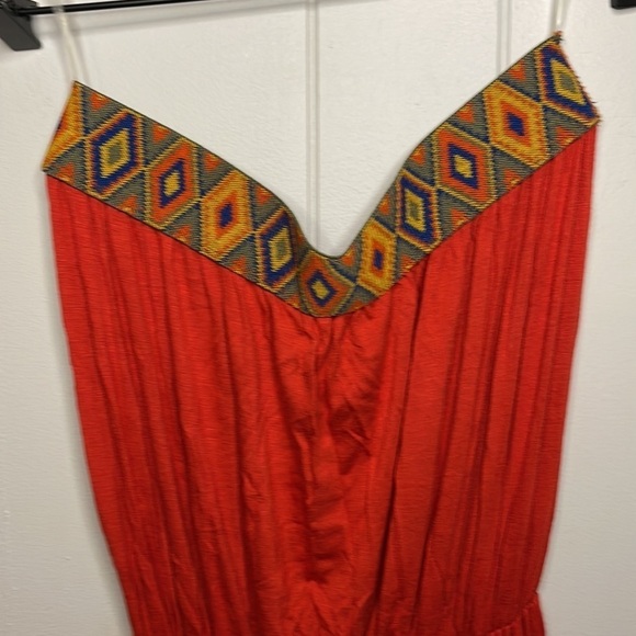 Swell Strapless Dress - Picture 3 of 6